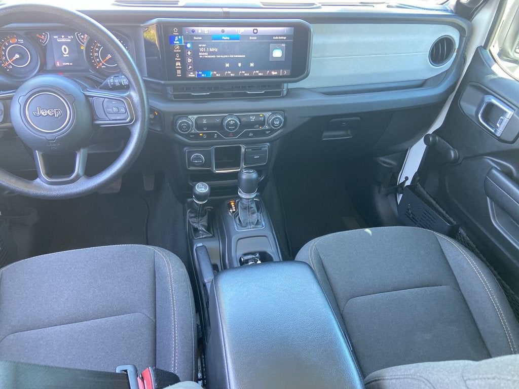 2024 Jeep Wrangler Sport