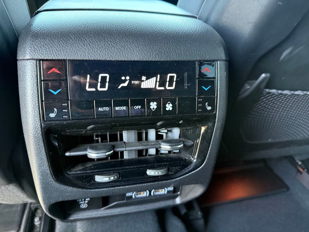 2023 Jeep Grand Cherokee L Summit