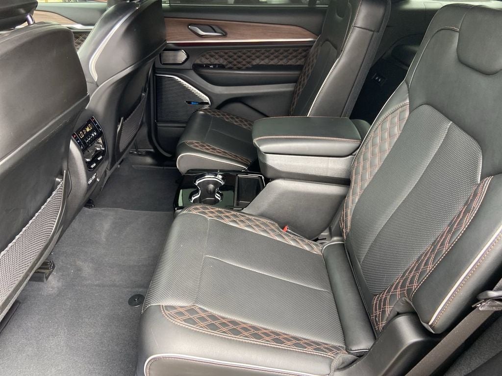 2023 Jeep Grand Cherokee L Summit