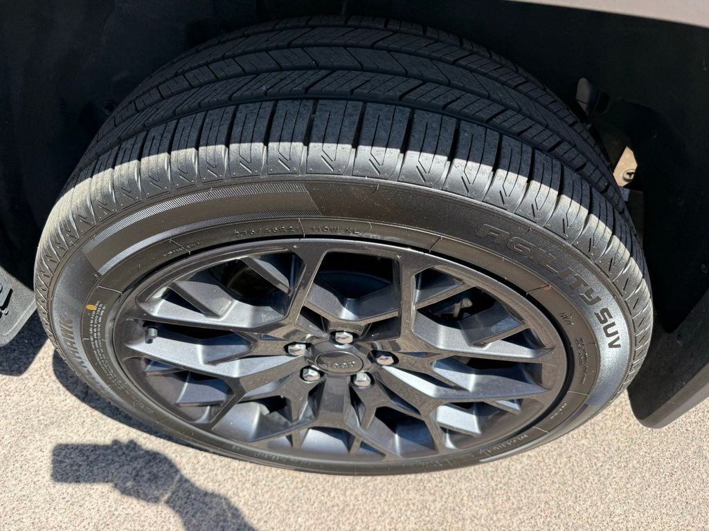 2023 Jeep Grand Cherokee L Summit