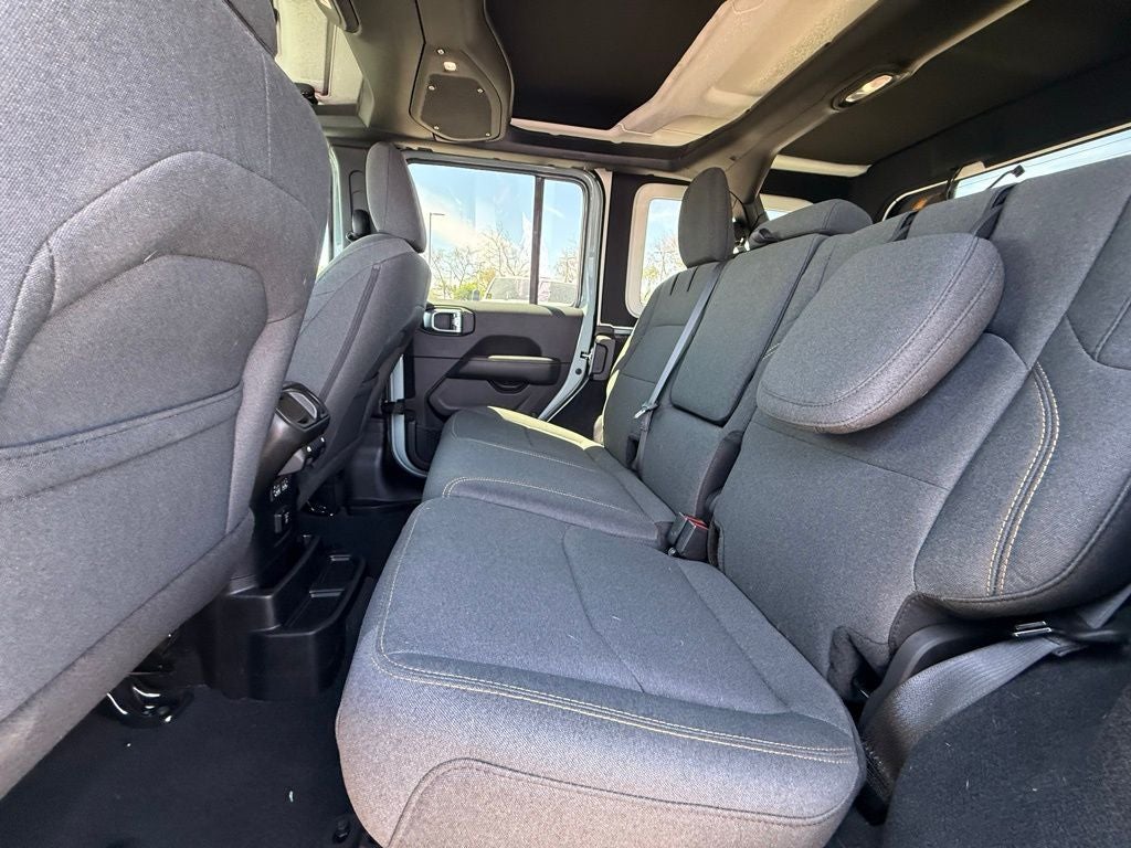 2024 Jeep Wrangler Sahara 4xe