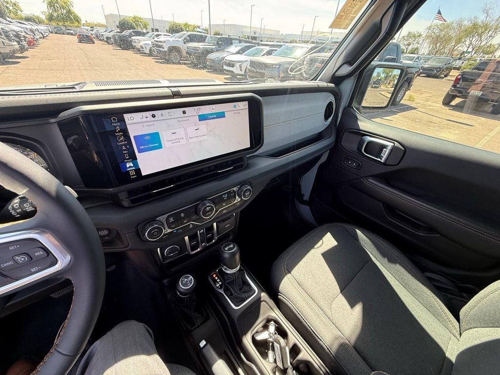 2024 Jeep Wrangler Sahara 4xe