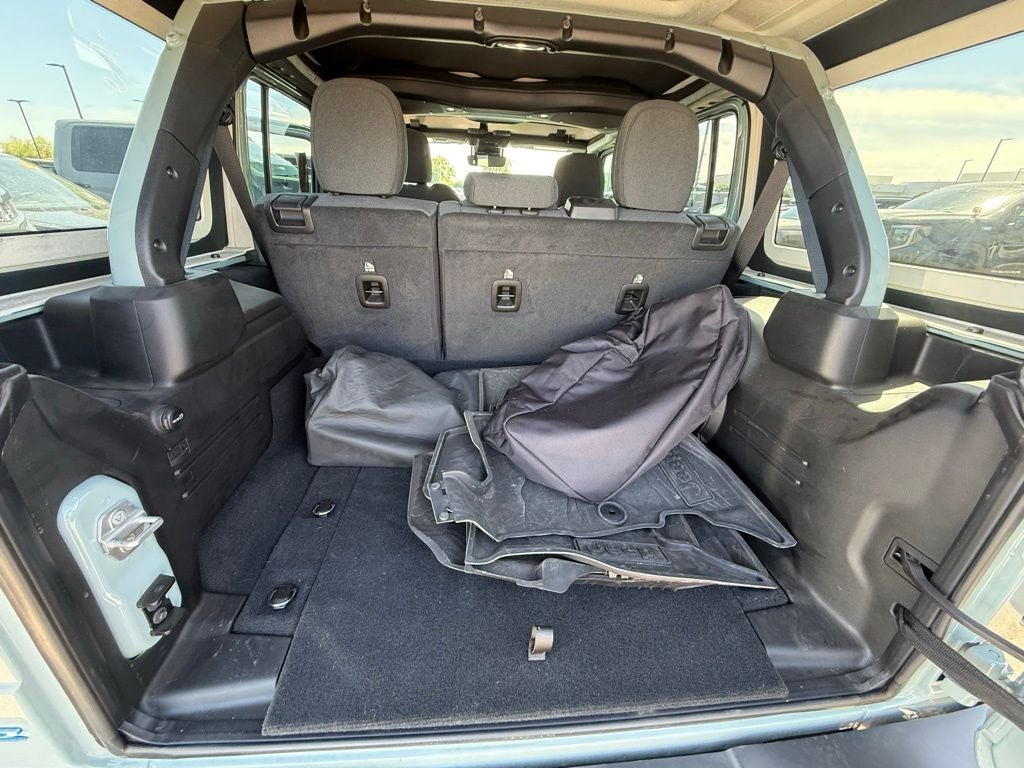 2024 Jeep Wrangler Sahara 4xe