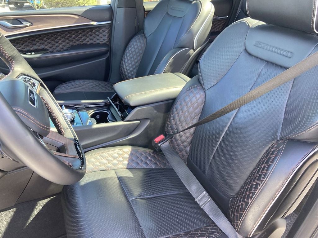 2022 Jeep Grand Cherokee Summit 4xe