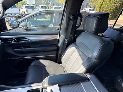 2023 Jeep Grand Wagoneer 4X4