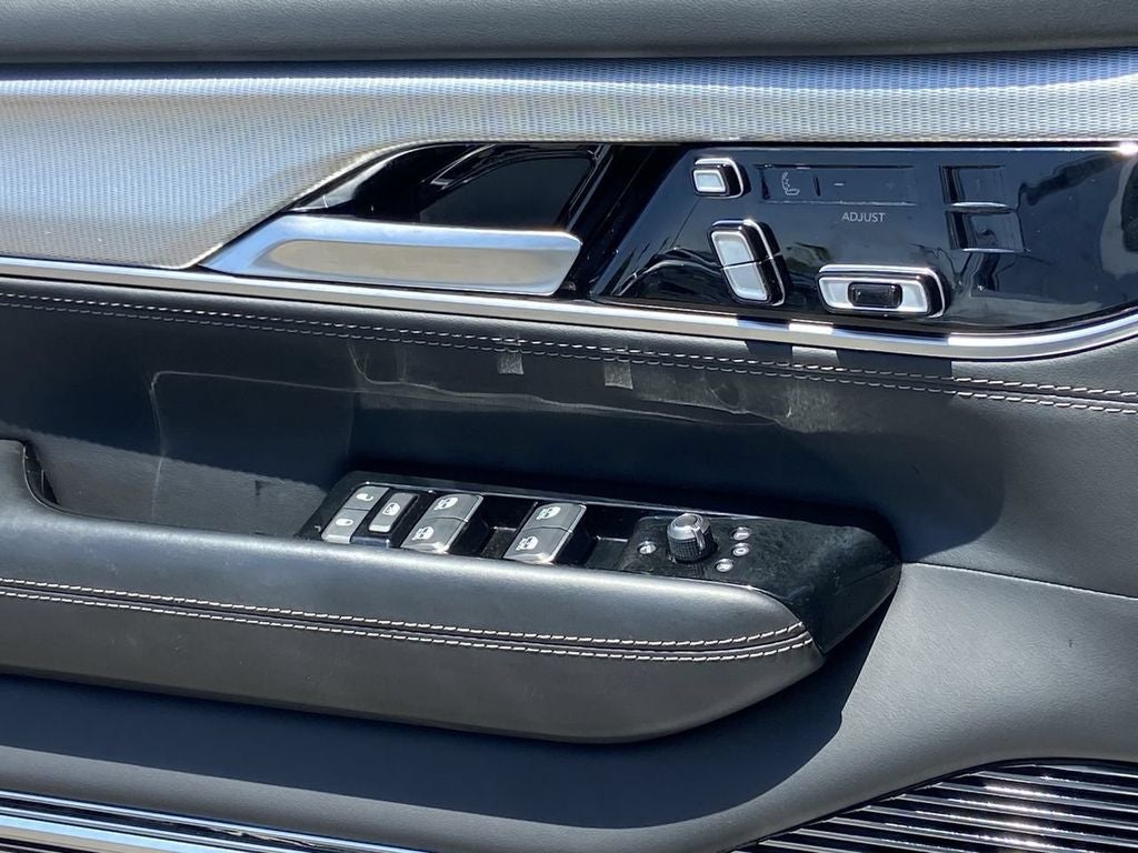 2023 Jeep Grand Wagoneer 4X4