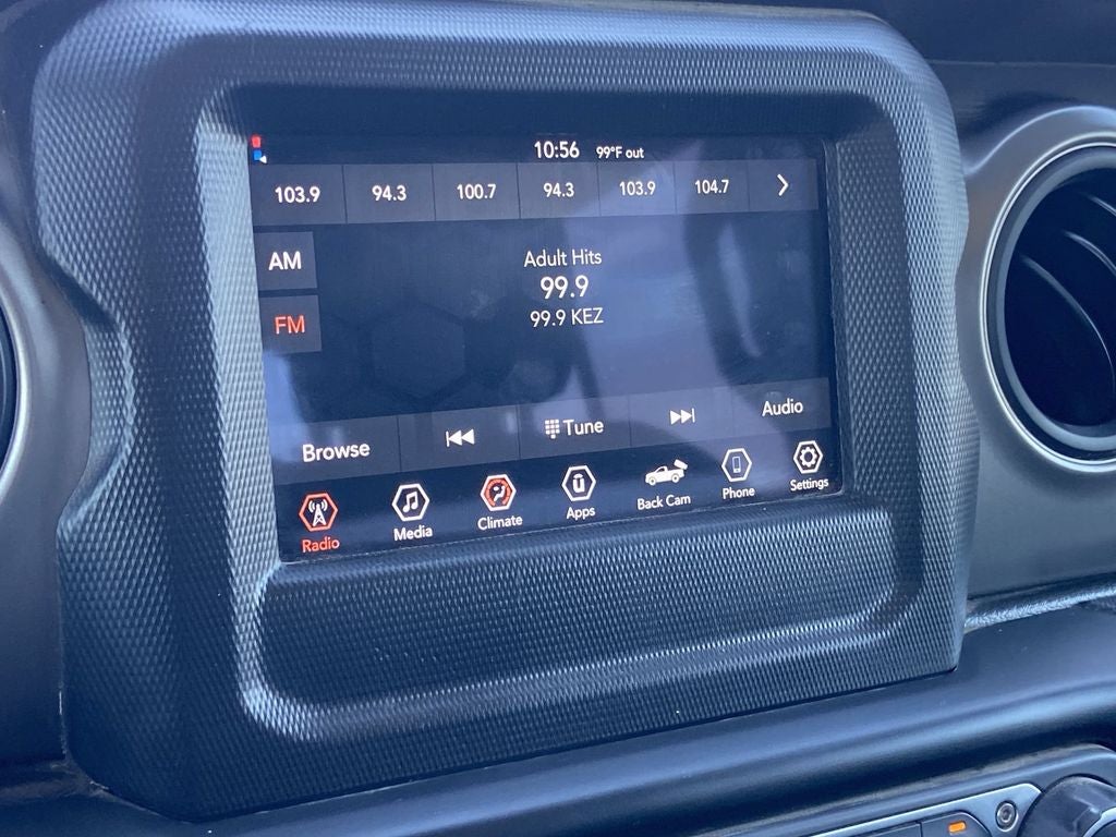 2022 Jeep Gladiator Sport