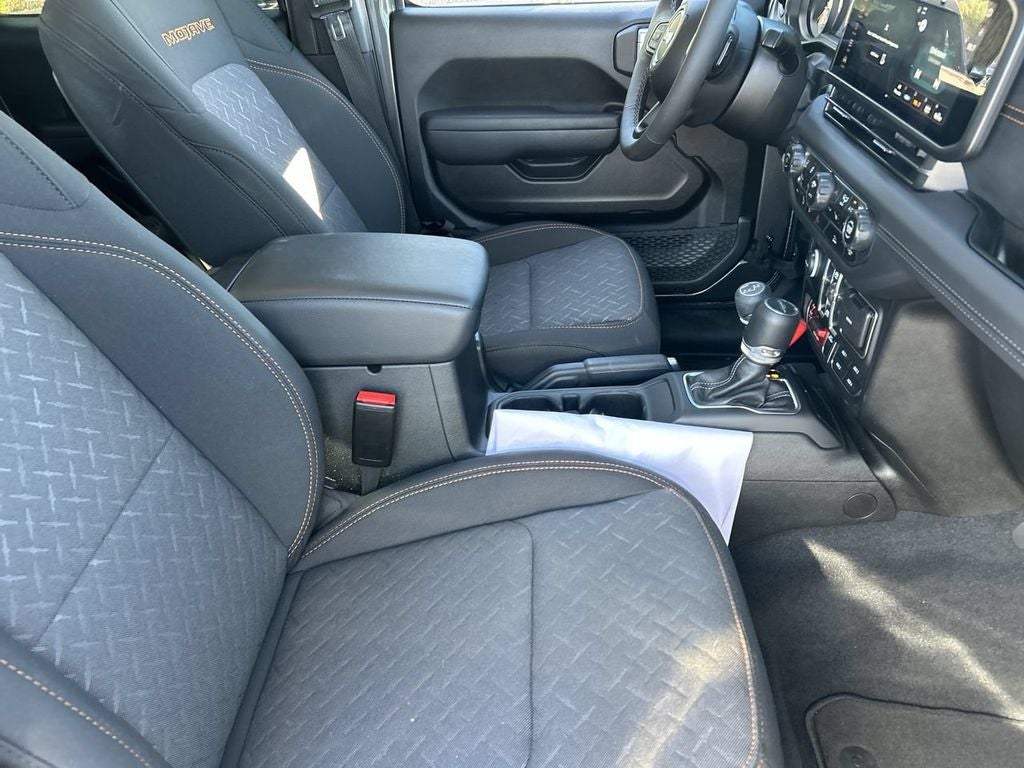 2025 Jeep Gladiator Mojave