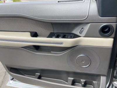2020 Ford Expedition Max XLT