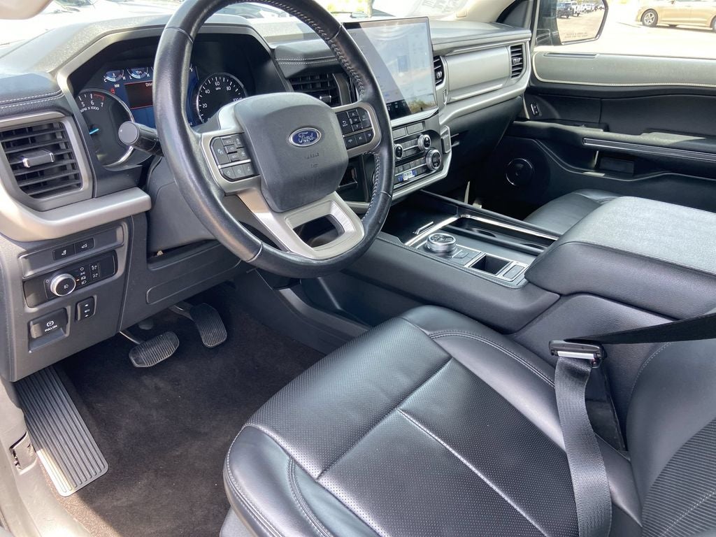 2022 Ford Expedition XLT