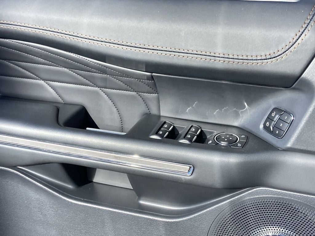 2024 Ford Expedition Platinum