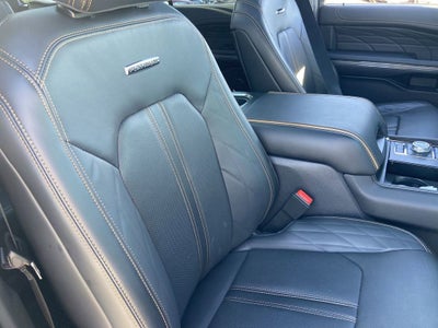 2024 Ford Expedition Platinum