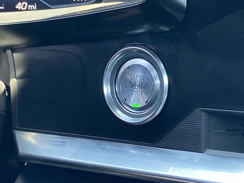 2025 Chevrolet Corvette E-Ray 1LZ