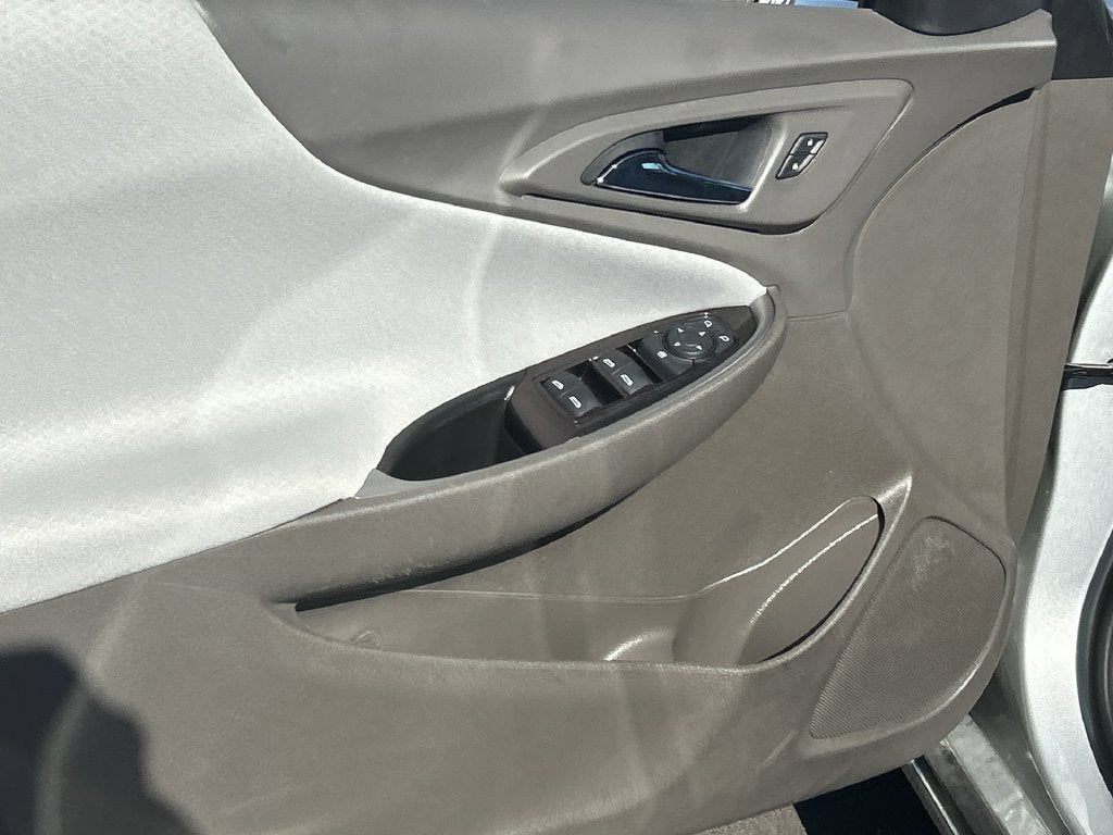2021 Chevrolet Malibu LS 1FL