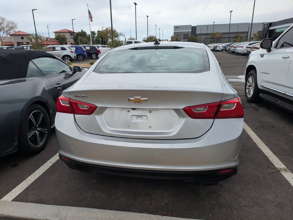 2021 Chevrolet Malibu LS 1FL