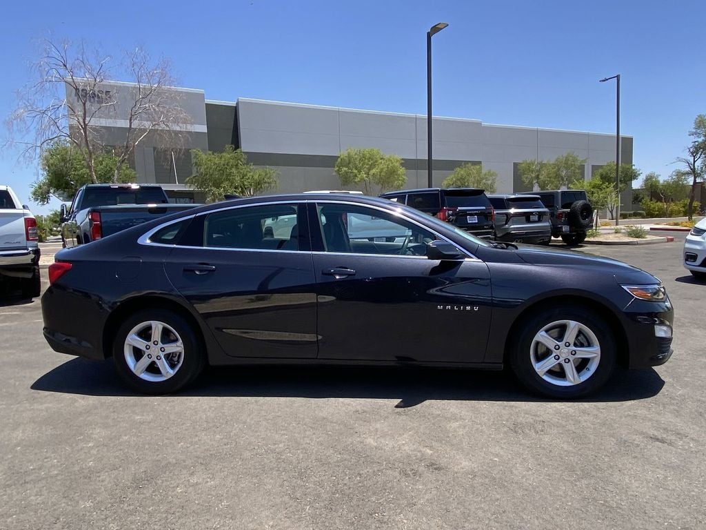 1G1ZD5ST8PF175919
