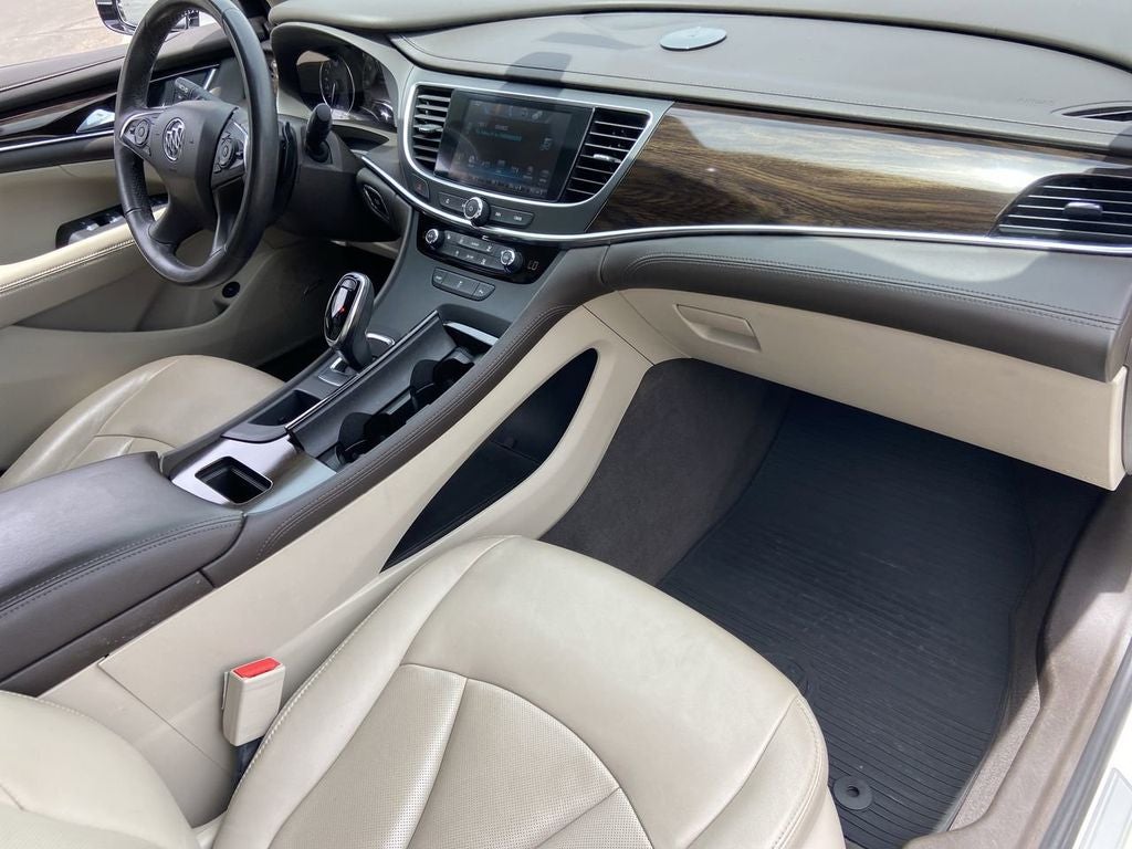 2017 Buick LaCrosse Essence