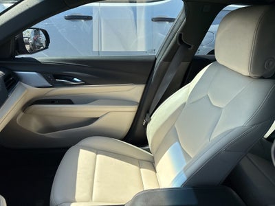 2023 Cadillac CT4 Luxury