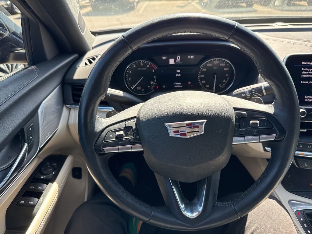 2023 Cadillac CT4 Luxury