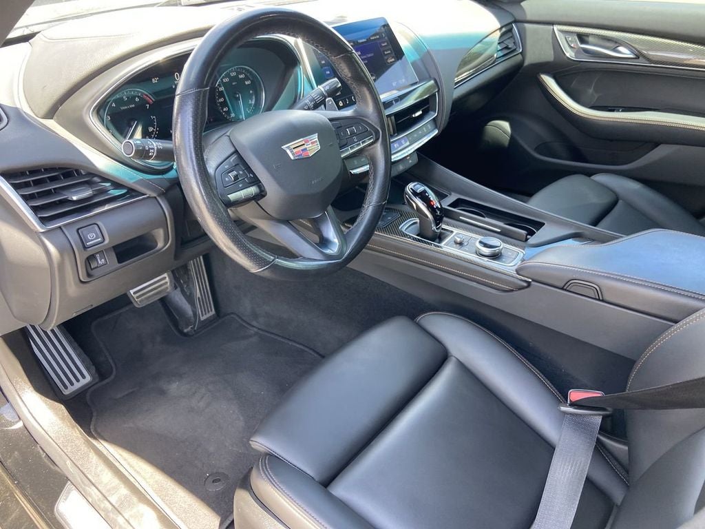 2022 Cadillac CT5 Sport