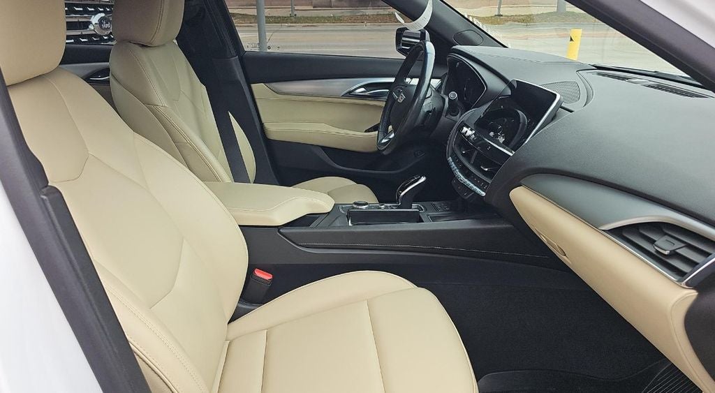 2021 Cadillac CT5 Luxury