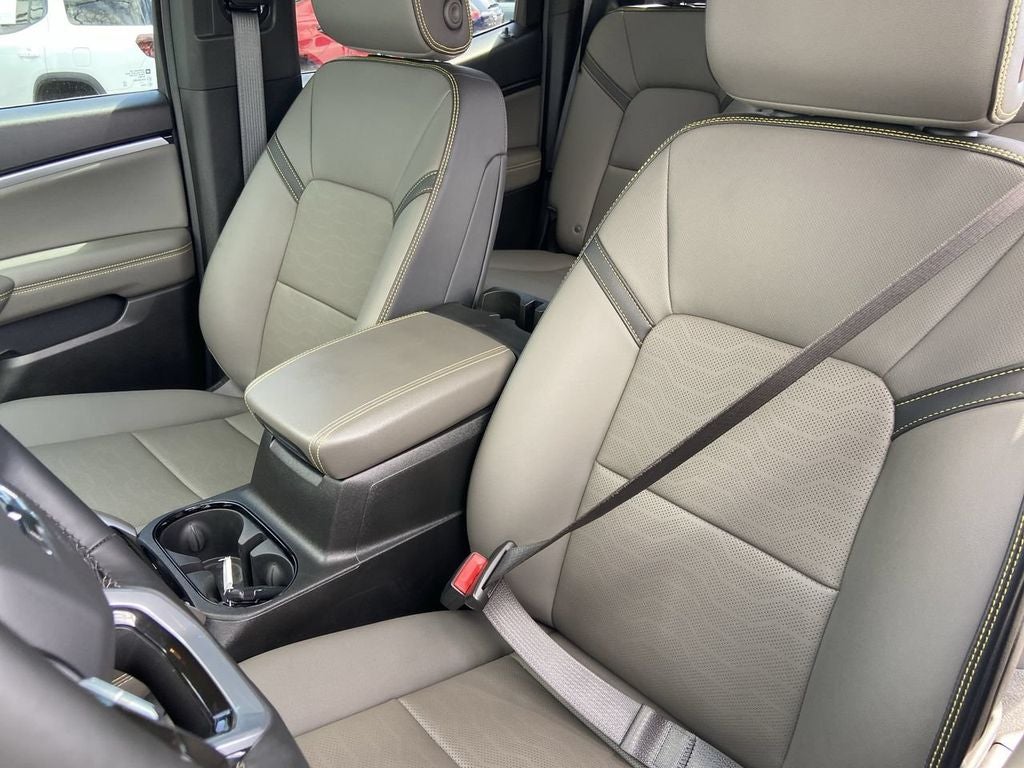 2025 Chevrolet Colorado ZR2