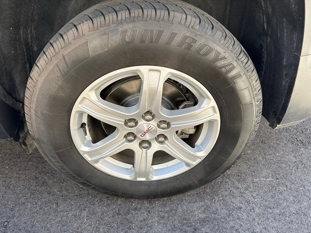 2017 GMC Acadia SLE-1
