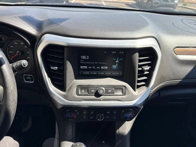 2017 GMC Acadia SLE-1