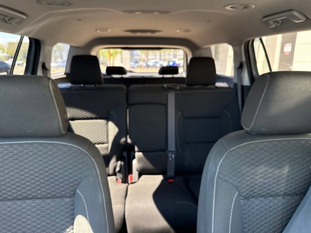 2017 GMC Acadia SLE-1