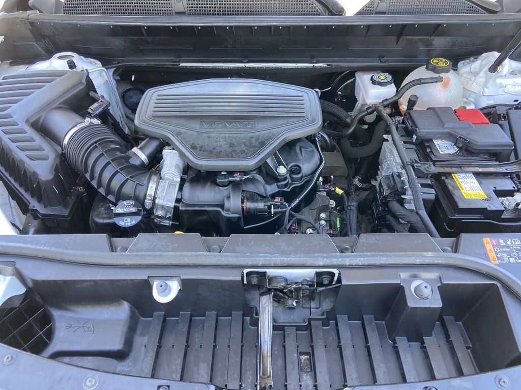 2023 GMC Acadia AT4