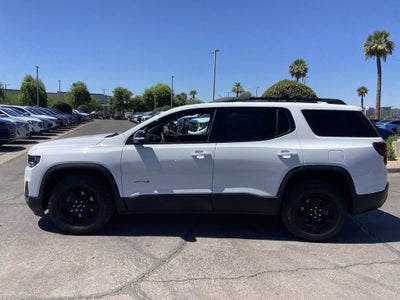 2023 GMC Acadia AT4