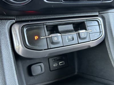 2022 GMC Acadia AT4