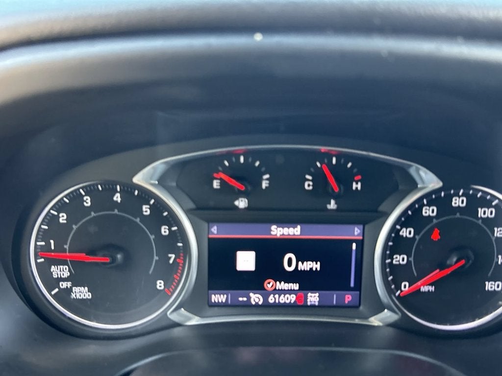 2022 GMC Acadia AT4