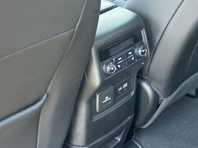 2022 GMC Acadia SLT