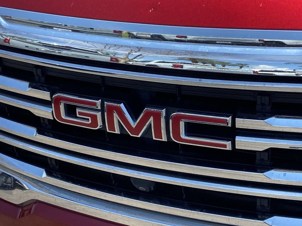 2022 GMC Acadia SLT