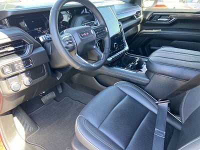 2025 GMC Yukon Elevation