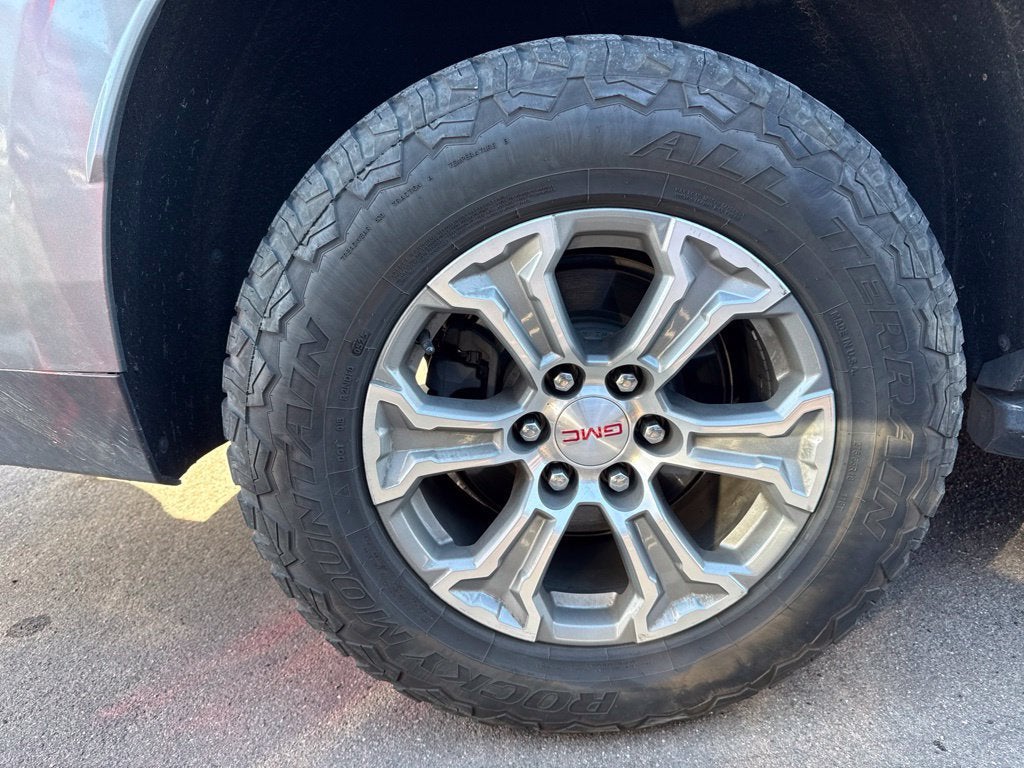 2021 GMC Yukon XL SLE