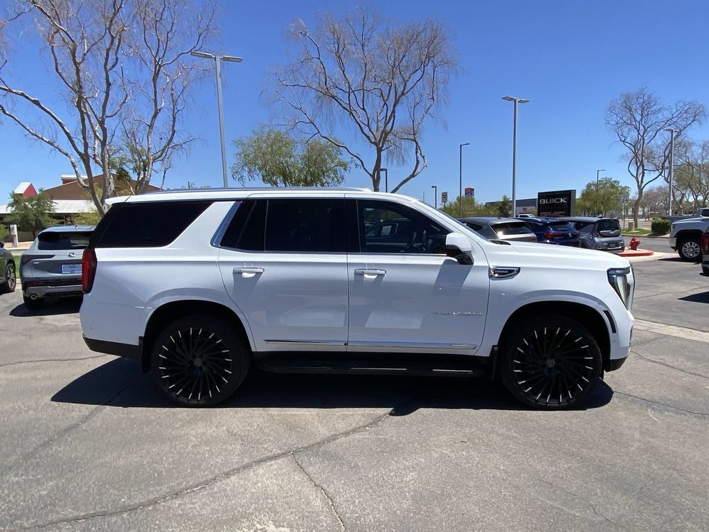 2025 GMC Yukon Elevation