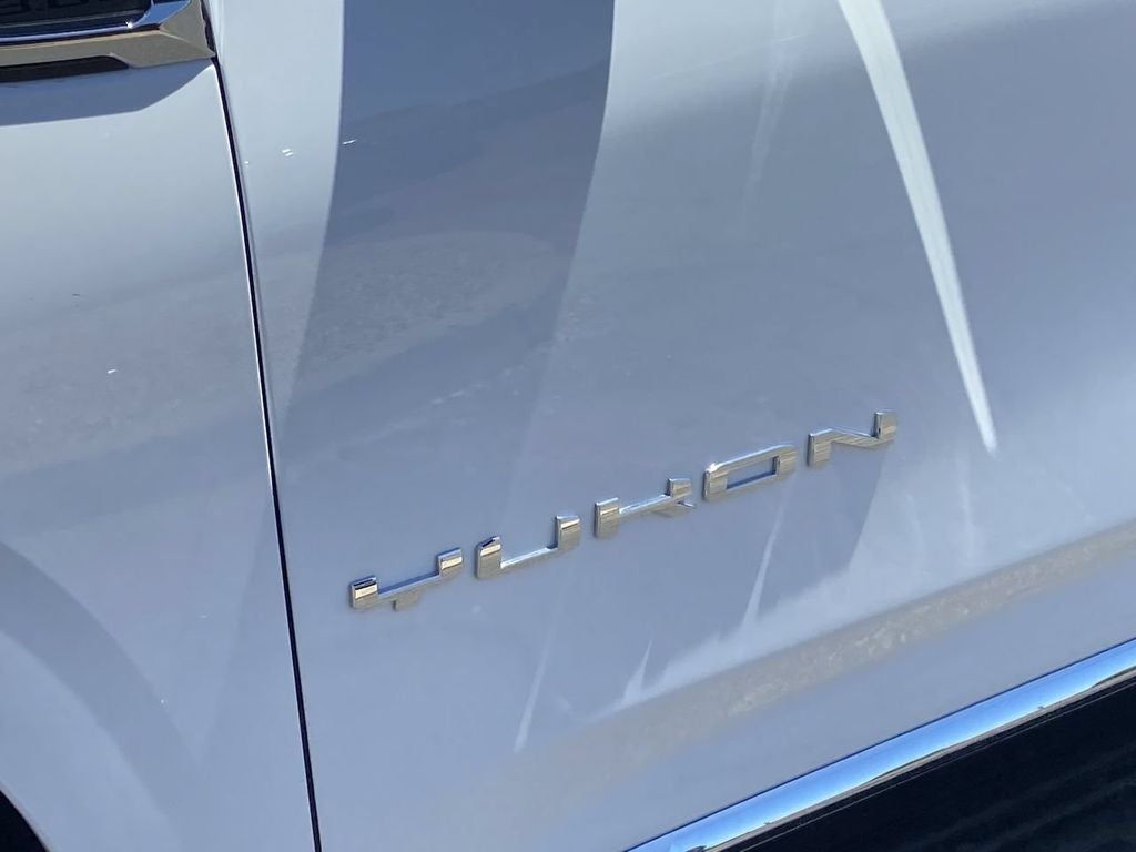 2025 GMC Yukon Elevation