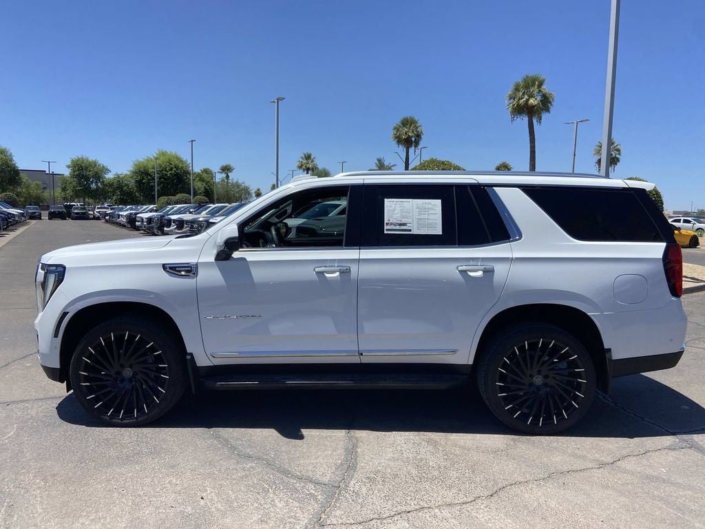 2025 GMC Yukon Elevation