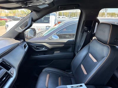 2023 GMC Yukon AT4