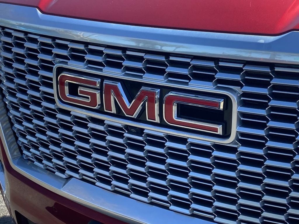 2024 GMC Yukon Denali