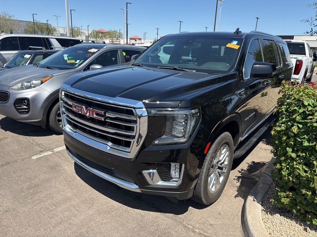 2022 GMC Yukon XL SLT