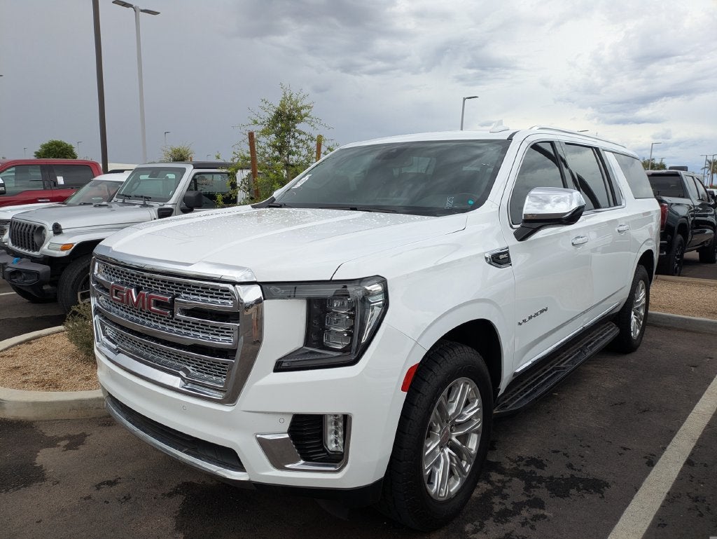 2023 GMC Yukon XL SLT
