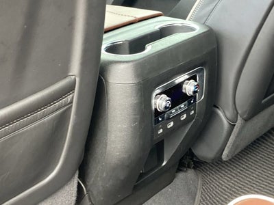 2024 GMC Yukon XL Denali Ultimate