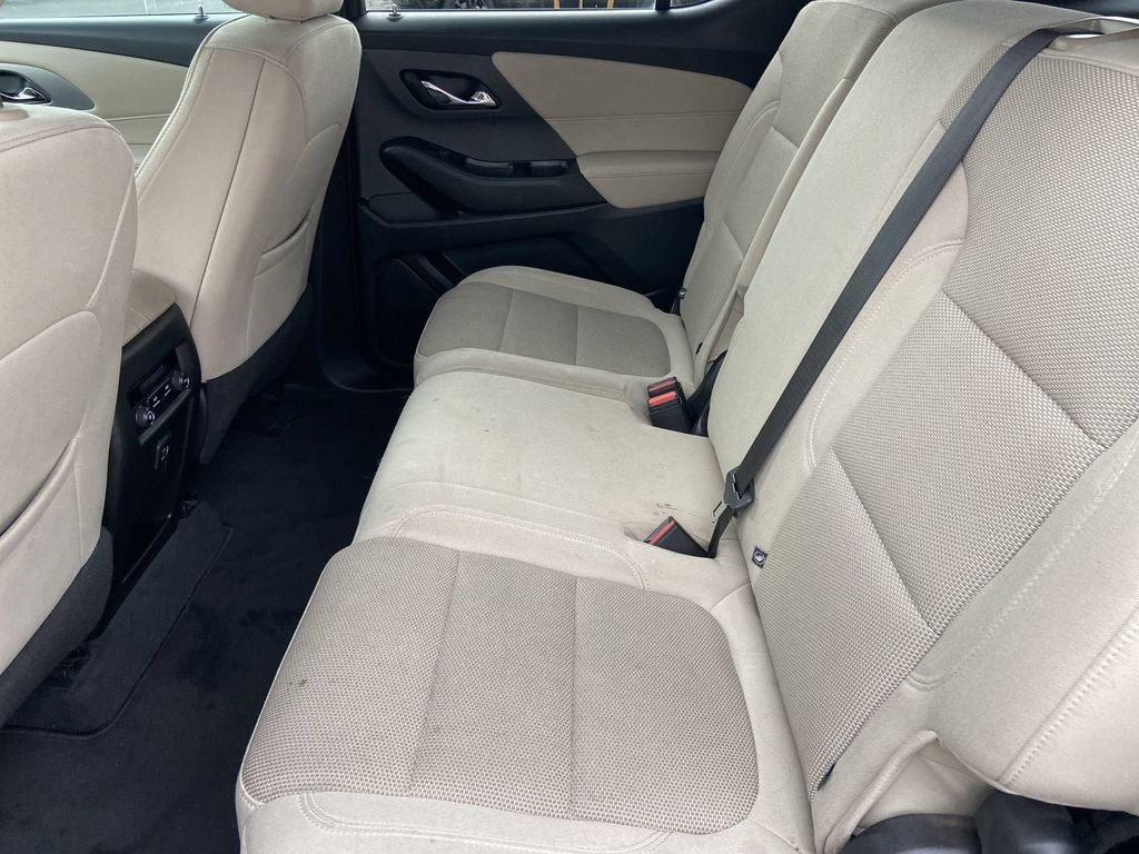 2022 Chevrolet Traverse LS
