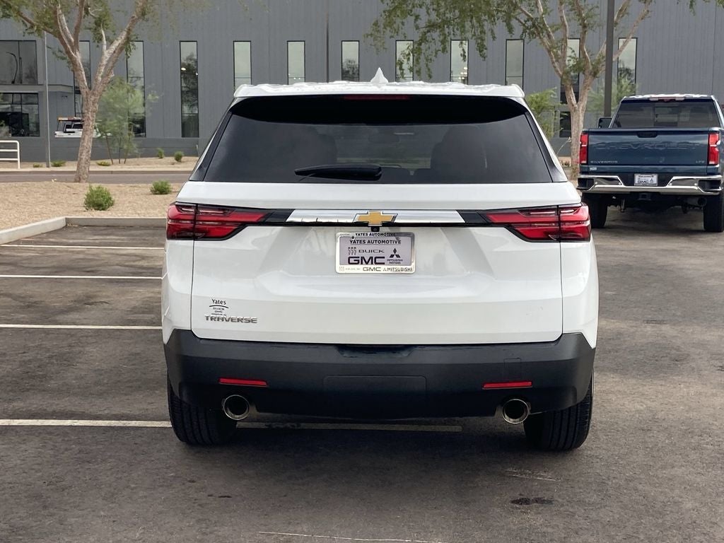2022 Chevrolet Traverse LS