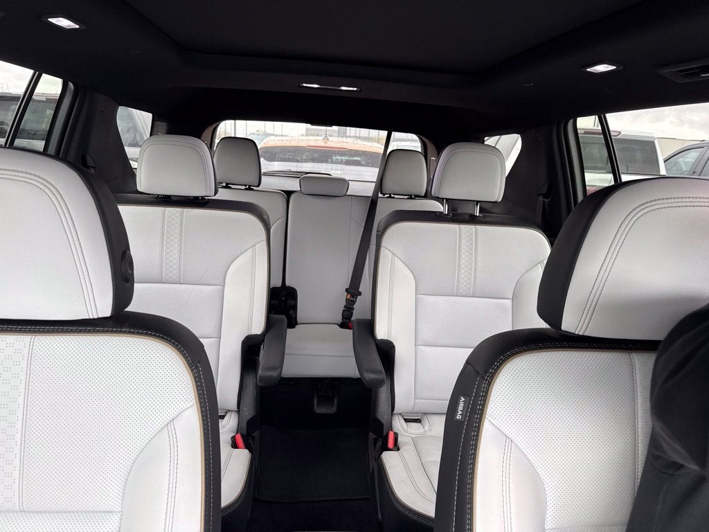 2025 Chevrolet Traverse High Country