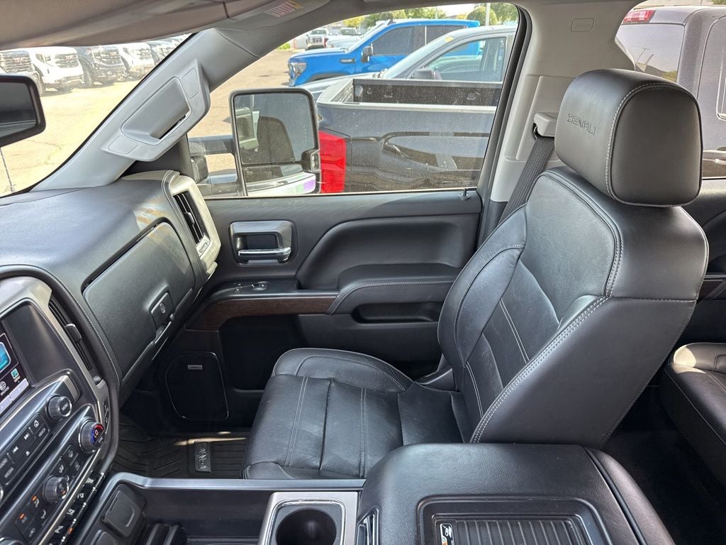 2019 GMC Sierra 2500HD Denali