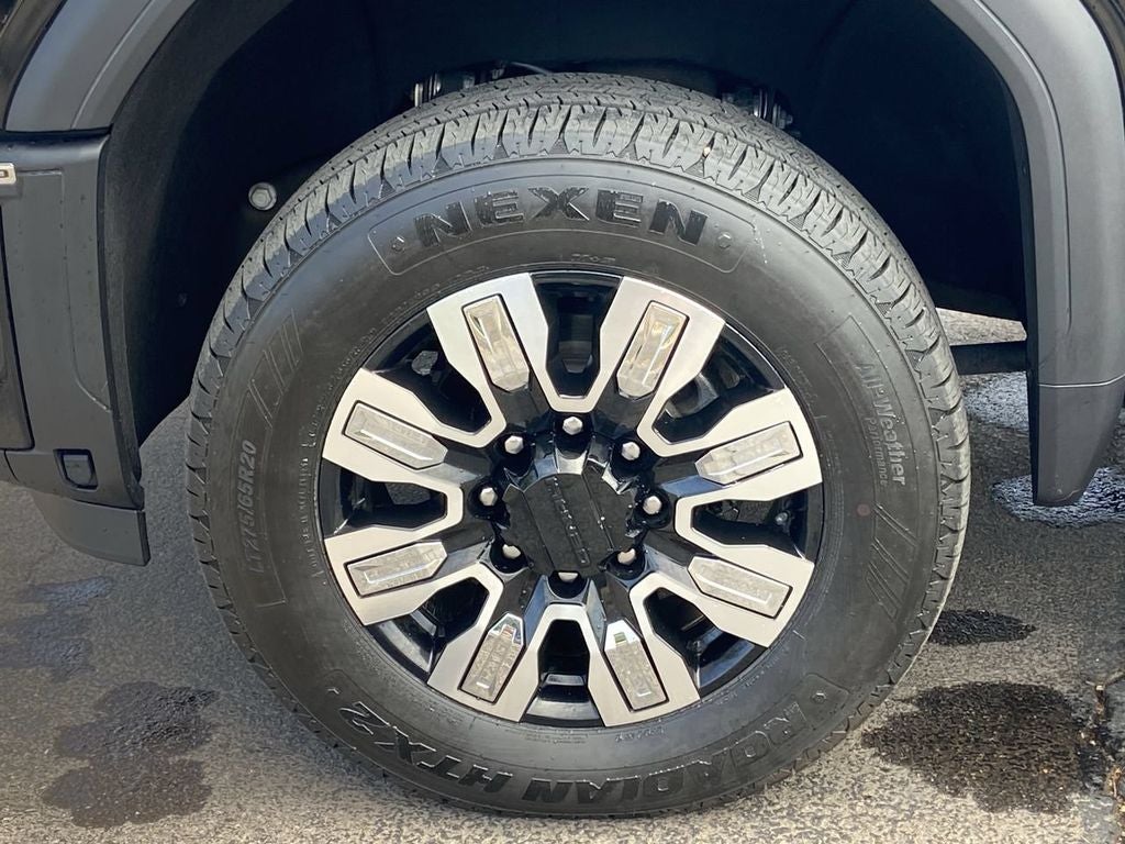 2024 GMC Sierra 2500HD Denali
